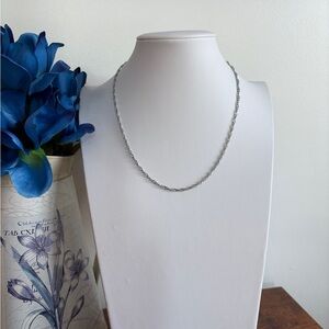 Elegant Silver Chain Necklace